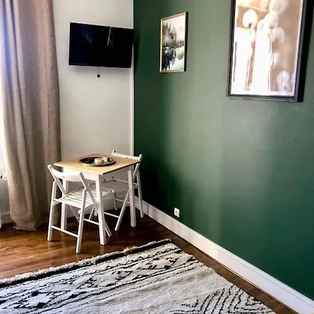 Cosy Proche Futuroscope * ジョネ・クラン